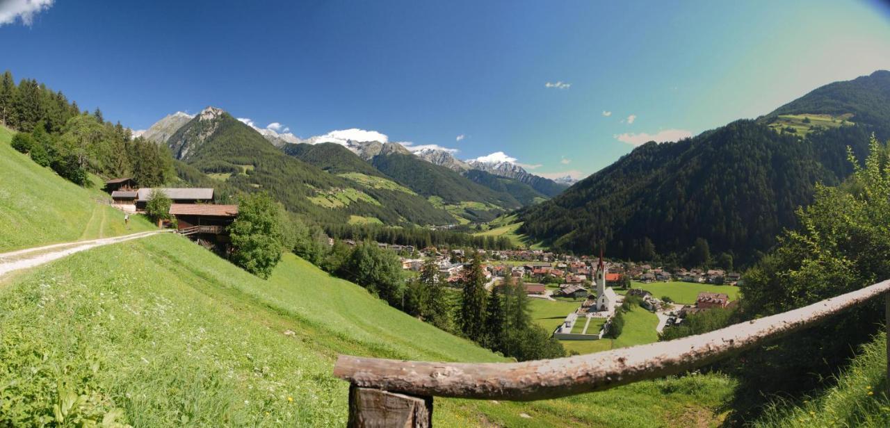 Appartamento Zum Sonnentor App Larix Lutago Esterno foto