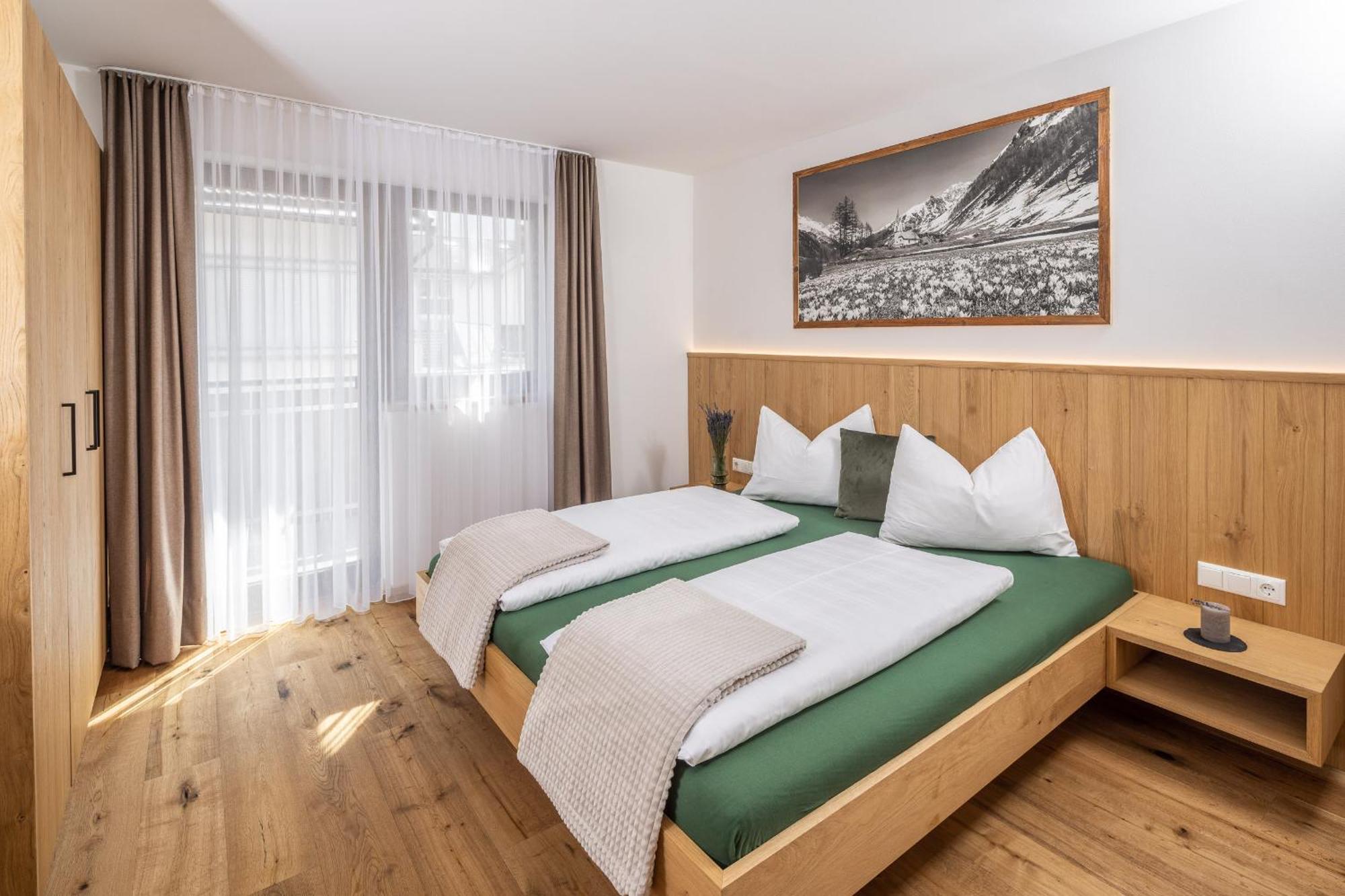 Appartamento Zum Sonnentor App Larix Lutago Esterno foto